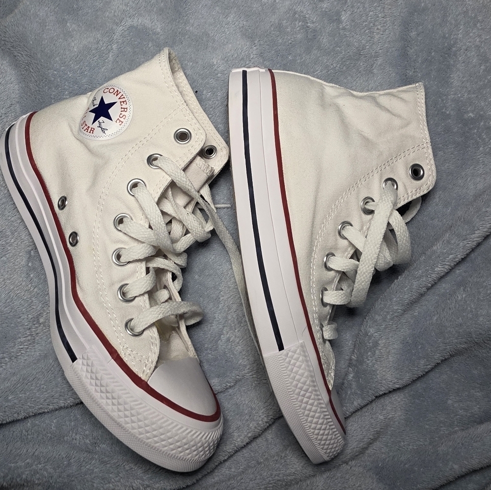 Chuck Taylor All Star Canvas Size 6 - Picture 7 of 13